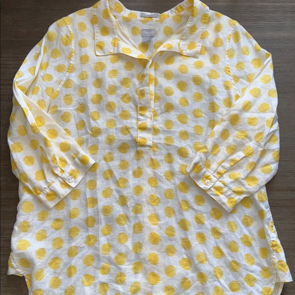 Chico's No-Iron linen 3/4 sleeve tunic top with a yellow polka dot print - Picture 5 of 6